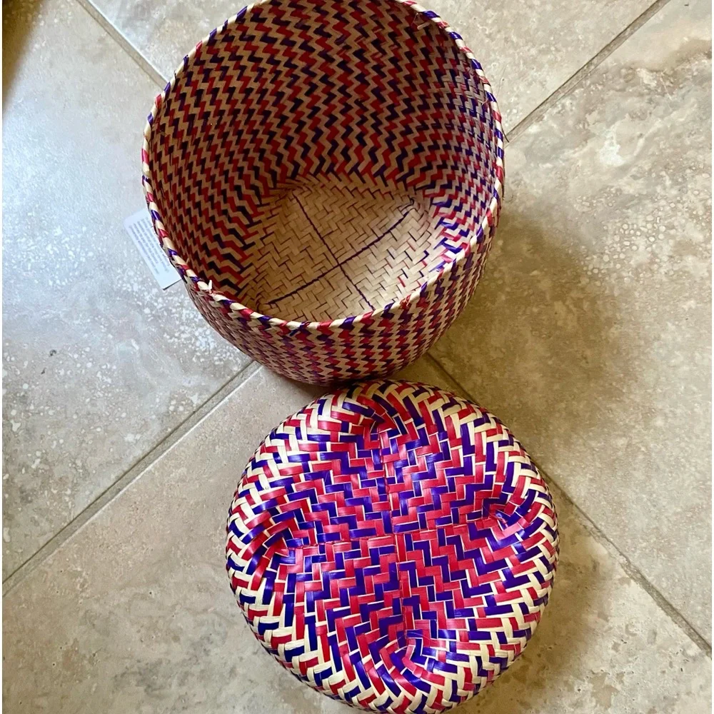 🆕 Handmade Lidded Palm Leaf Basket
